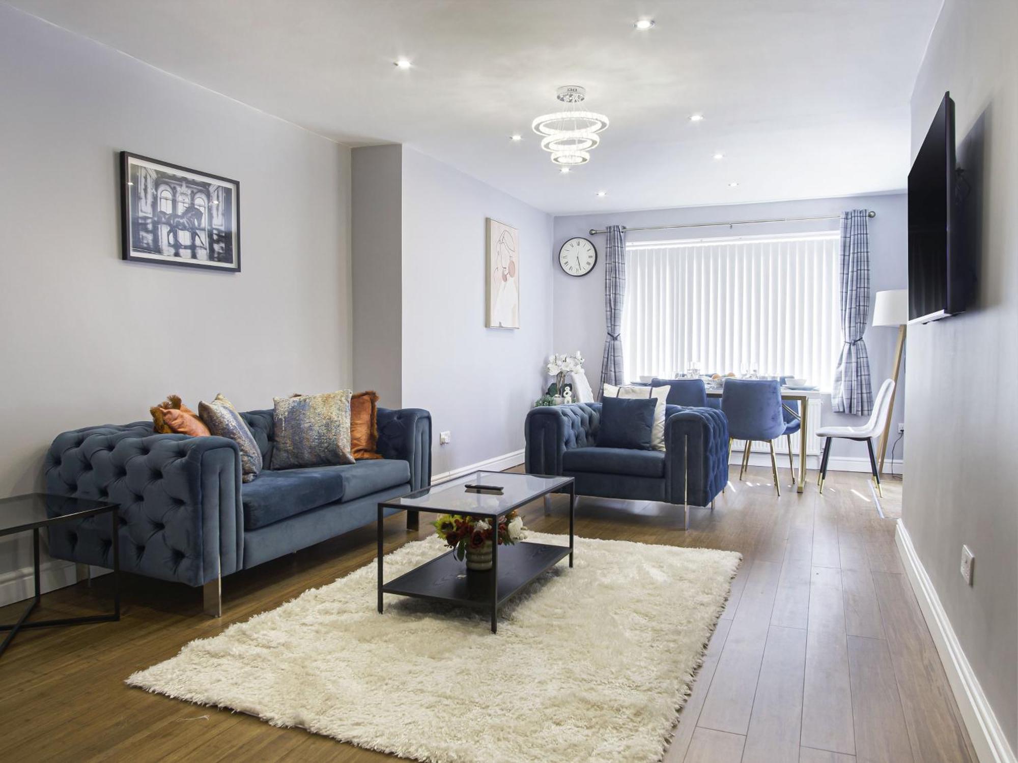 Luxe 5 Bed Bungalow In Snodland, Medway, Kent Екстер'єр фото